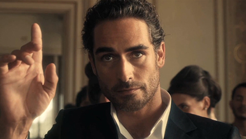 yves-saint-laurent-ysl-manifesto-fragrance-film-by-nicolas-winding-refn-jessica-chastain-sergio-muniz-tomorrow-started-01