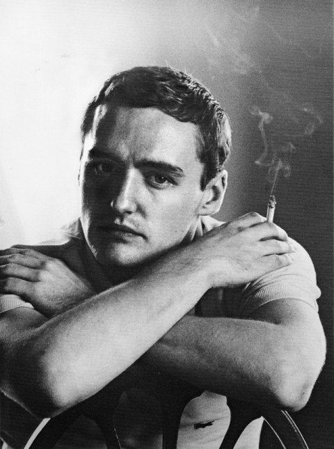 dennis-hopper-photographed-by-sam-shaw-1957