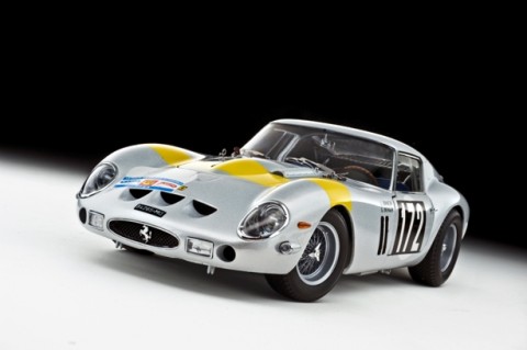 ferrari-GTO-250-original-grey-silver