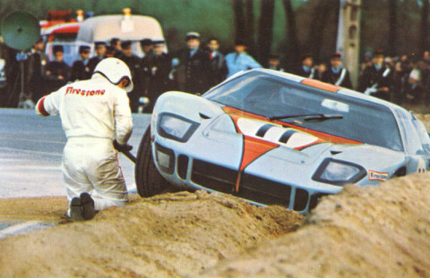 1966-ford-gt40-MKII-lemans-Oliver-Muir