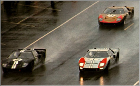1966-ford-gt40-MKII-lemans-ford-wins