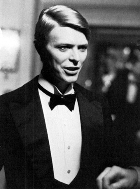 david-bowie-young-tux-suite