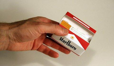 marlboro-cigerette-packaging-bad-design9