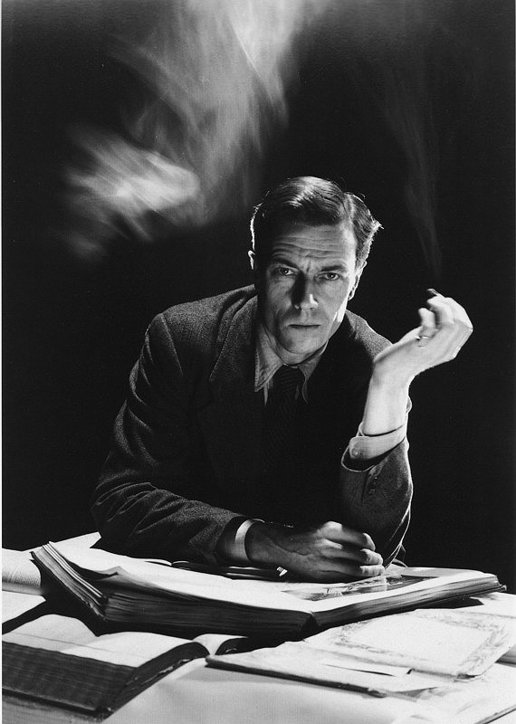 the beast must die cecil day lewis the beast must die cecil day lewis